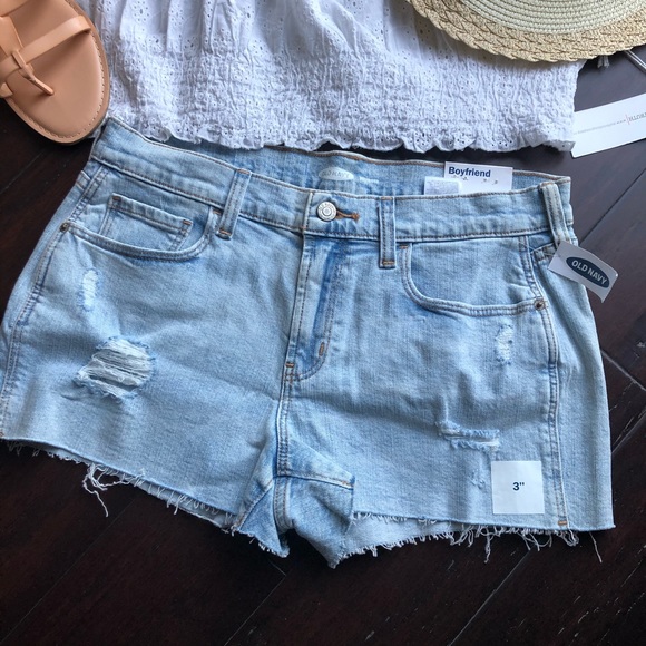 Old Navy boyfriend destroyed distressed jeans - Picture 3 of 5